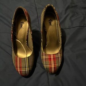 Women size 5 heels